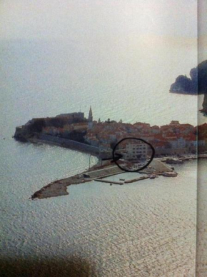 1/2 kuće Stari Grad, na Pjenu od mora